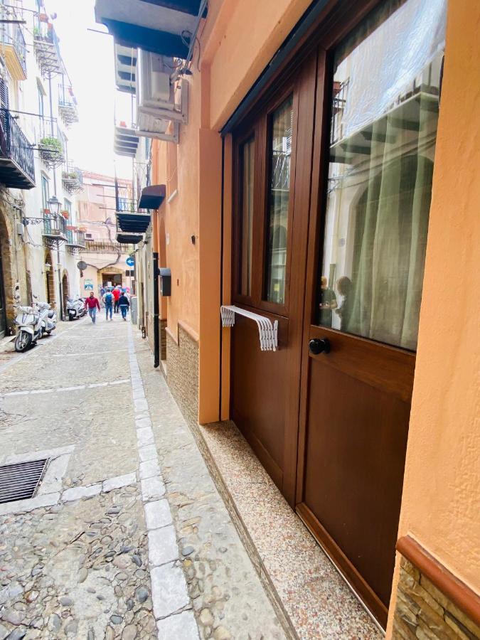 Casa Alice Apartment Чефалу Екстериор снимка