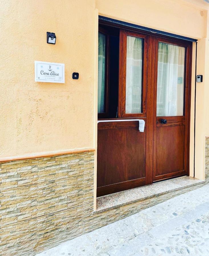 Casa Alice Apartment Чефалу Екстериор снимка